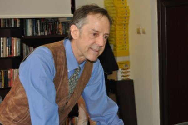 Acord de parteneriat între Ambasada SUA şi Universitatea Ovidius